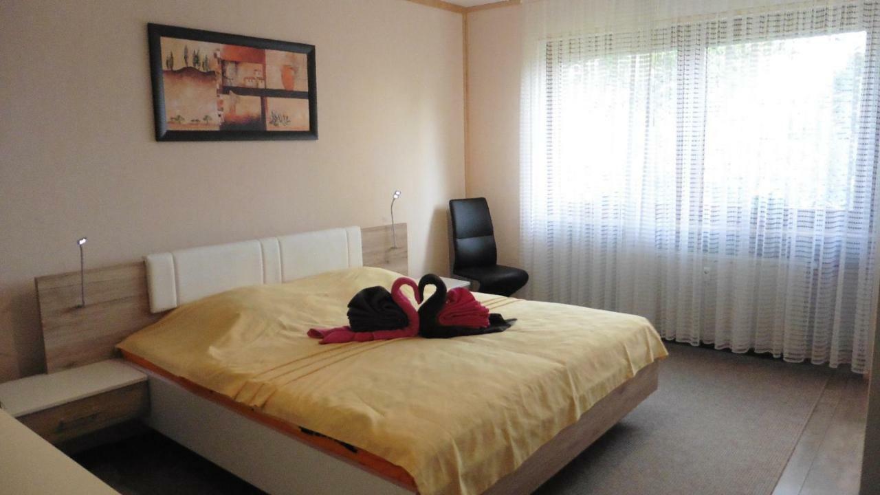 Ferienwohnung ,,Wingertsberg" Ebrach Екстериор снимка